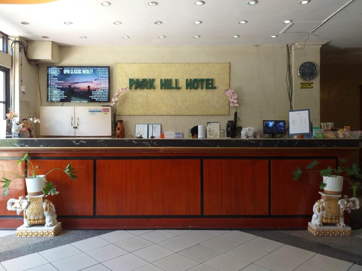Mactan Airport Hilltop Hotel Lapu-Lapu City Exterior foto